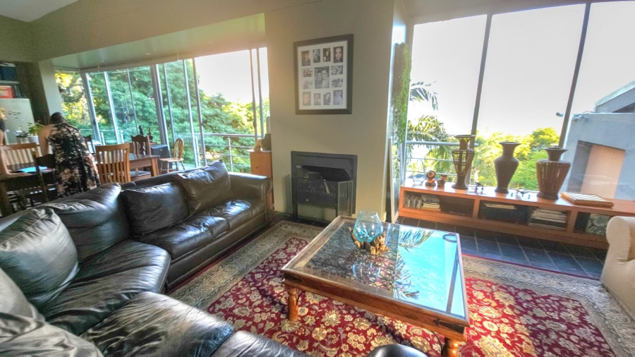 6 Bedroom Property for Sale in Kosmos Ridge North West